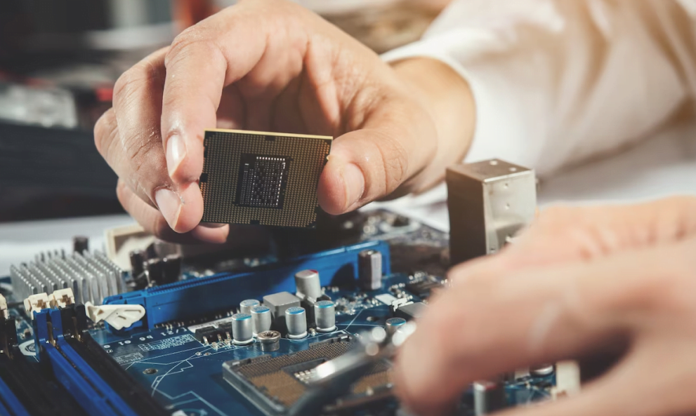 Gateway & Edge Devices